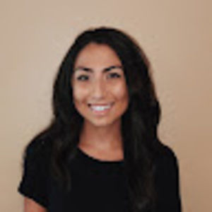 Meet your Posher, Dena